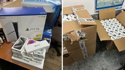 Львівські прикордонники виявили в трьох мікроавтобусах 15 гаджетів і понад 4300 нікотинових подушечок