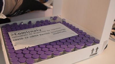 На Полтавщині вакциною Pfizer від коронавірусу щепили більше 100 людей