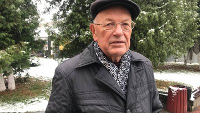українознавець українознавець