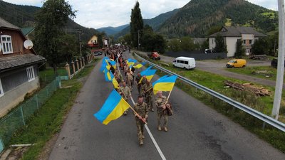 На Закарпатті попрощалися із полеглим на війні Ігорем Гельбичем На Закарпатті попрощалися із полеглим на війні Ігорем Гельбичем