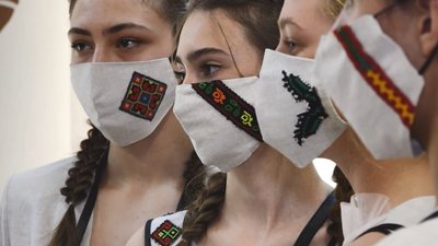 Зберегти пам’ять предків. Студенти і викладачі Центру профтехосвіти створюють колекції вишиванок