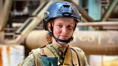Дівчина-воїн. Як на фронті воює Гуцулка Ксеня з Верховинщини