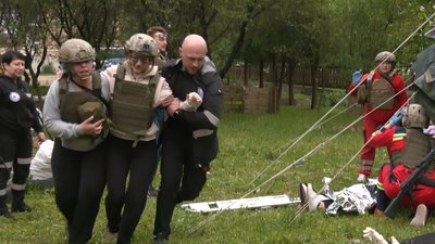 В Івано-Франківську навчають тактичної медицини у симуляційному навчальному центрі В Івано-Франківську навчають тактичної медицини у симуляційному навчальному центрі