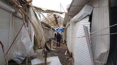 Потрощені кіоски та розкиданий крам: як виглядає луцький Центральний ринок сьогодні Потрощені кіоски та розкиданий крам: як виглядає луцький Центральний ринок сьогодні
