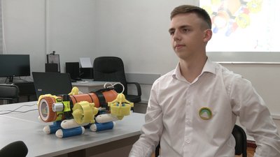 Ліцеїсти розробили підводний дрон