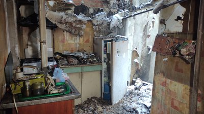"Мій дім згорів": у Полтаві двоє пенсіонерок втратили житло через пожежу "Мій дім згорів": у Полтаві двоє пенсіонерок втратили житло через пожежу