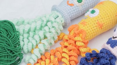 Робить іграшки для дітей, які народилися з малою вагою. Ірина Цікорська. СУСПІЛЬНЕ | ЛЮДИ