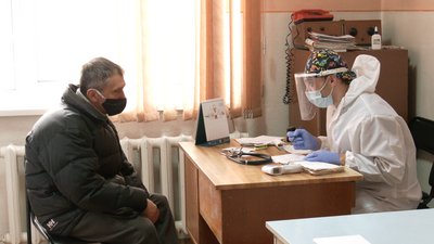 Як працюють франківські поліклініки в умовах пандемії