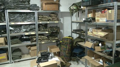 200 бронежилетів і 9 тонн гумвантажу. Як у Франківську працює волонтерський фонд "7 загін" 200 бронежилетів і 9 тонн гумвантажу. Як у Франківську працює волонтерський фонд "7 загін"