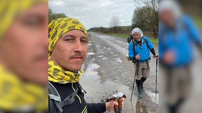 Зі Львова до Дніпра пішки. Двоє дніпрян пройшли понад 900 кілометрів за 24 доби