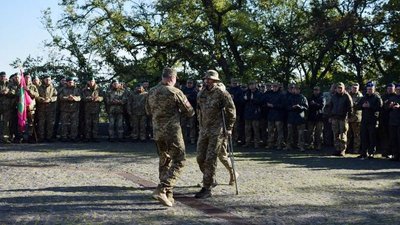 Гуртом збирали гроші: з Черкас на передову передали дрони та два спецавтомобілі