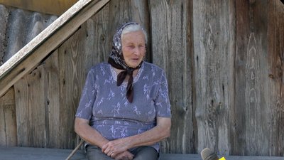 "Нема нігде нікого": село на волинському Поліссі, що живе на межі зникнення "Нема нігде нікого": село на волинському Поліссі, що живе на межі зникнення