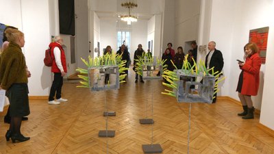 У Франківську презентували міжнародну виставку художнього текстилю У Франківську презентували міжнародну виставку художнього текстилю