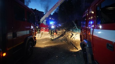 Російські військові випустили по Києву п'ять ракет, шестеро людей постраждало. Що відомо Російські військові випустили по Києву п'ять ракет, шестеро людей постраждало. Що відомо