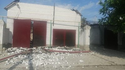 Росіяни обстріляли житлові будинки та об'єкти інфраструктури у Гуляйполі, є поранені