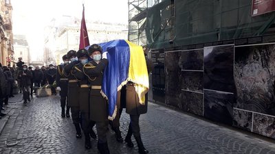 У Львові перепоховали захисника Донецького аеропорту Олександра Бондаря У Львові перепоховали захисника Донецького аеропорту Олександра Бондаря