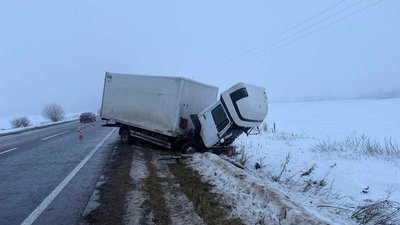В аварії на Волині загинув 49-річний водій легковика В аварії на Волині загинув 49-річний водій легковика