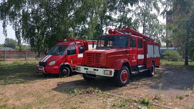 У громаді на Полтавщині добровольчому підрозділу пожежників передали два автомобілі