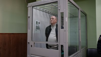 Голову Середино-Будської громади Сумщини Олександра Гена суд вчергове залишив під вартою Голову Середино-Будської громади Сумщини Олександра Гена суд вчергове залишив під вартою