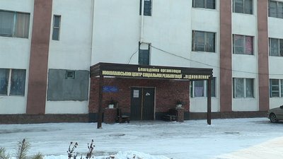 Пара безхатьків оселилася в підвалі миколаївської чотириповерхівки Пара безхатьків оселилася в підвалі миколаївської чотириповерхівки