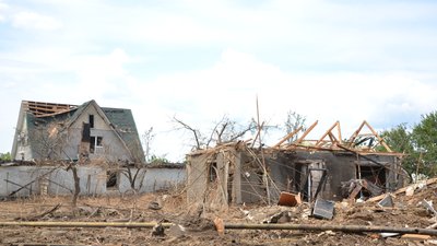 "Найстрашніше було за дітей". Очевидці ракетного удару по Одещині розповіли про перші хвилини після вибуху. ФОТО