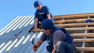 На Донеччині рятувальники відновили майже 1300 будинків, які були зруйновані внаслідок бойових дій