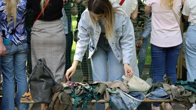 Акція з плетіння маскувальних сіток Акція з плетіння маскувальних сіток