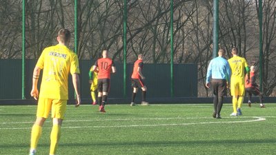 У Вінниці стартували поєдинки за Новорічний Кубок з футболу У Вінниці стартували поєдинки за Новорічний Кубок з футболу