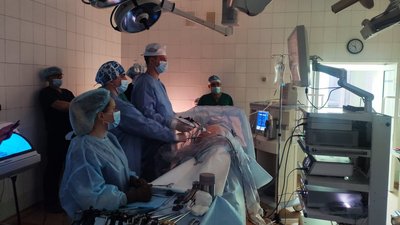 У Черкасах пересадили нирку пацієтці з Чернігівщини У Черкасах пересадили нирку пацієтці з Чернігівщини