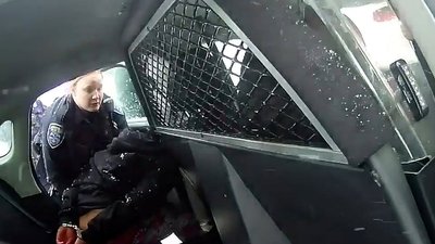 У США поліція закувала у кайданки 9-річну дівчинку та застосувала проти неї газ