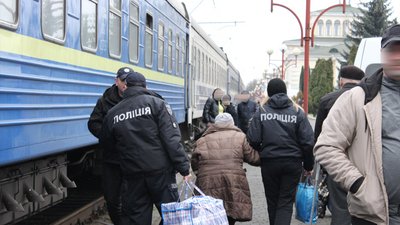 евакуаційний потяг у ковелі евакуаційний потяг у ковелі