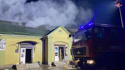 На Рівненщині горів магазин вело-мото-запчастин На Рівненщині горів магазин вело-мото-запчастин