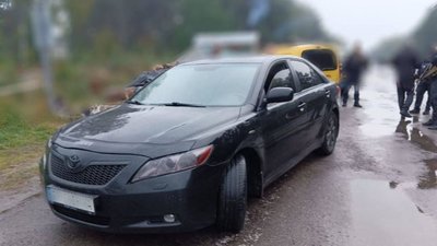 На Волині у двох жителів Рівненщини вилучили 70 кілограмів бурштину На Волині у двох жителів Рівненщини вилучили 70 кілограмів бурштину