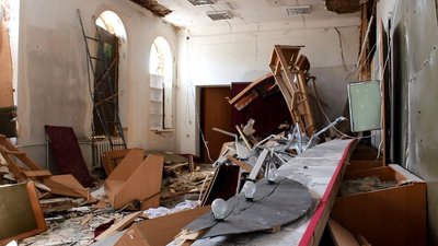 У Сумах відбулися авторські читання драми Богдани Олександровської про Голокост і нинішню війну У Сумах відбулися авторські читання драми Богдани Олександровської про Голокост і нинішню війну