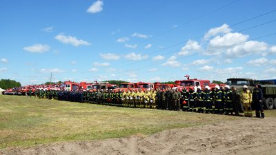 Лісівники з трьох областей тренувались на Волині пожежогасінню
