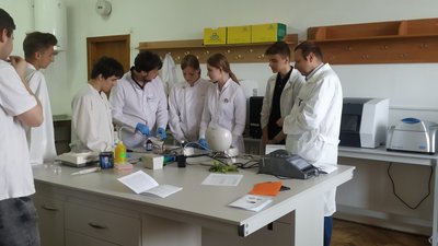 В Івано-Франківську стартувала школа юного біохіміка В Івано-Франківську стартувала школа юного біохіміка