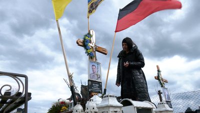 Не дочекався народження третьої дитини. Історія загиблого бійця з Івано-Франківщини Романа Пулика Не дочекався народження третьої дитини. Історія загиблого бійця з Івано-Франківщини Романа Пулика