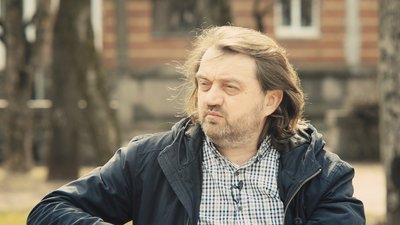 Про COVID-19 та щеплення, які варто мати дорослим і дітям – експерт із імунопрофілактики Федір Лапій Про COVID-19 та щеплення, які варто мати дорослим і дітям – експерт із імунопрофілактики Федір Лапій