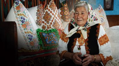 Мирослава Смеречук, вишивальниця, вишивка, Княждвір, культура, ремесло