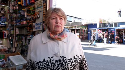 Закупаються батарейками, ліхтариками та павербанками. Як чернігівці готуються до аварійних відключень електрики Закупаються батарейками, ліхтариками та павербанками. Як чернігівці готуються до аварійних відключень електрики
