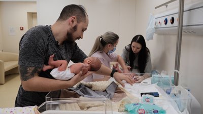 У Чернівцях вимушена переселенка народила двійню. Де вагітним отримати консультації в місті У Чернівцях вимушена переселенка народила двійню. Де вагітним отримати консультації в місті
