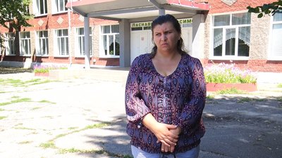 Рішення ухвалив суд. На Луганщині батьки проти закриття у селі школи та дитячого садка Рішення ухвалив суд. На Луганщині батьки проти закриття у селі школи та дитячого садка