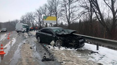 В аварії на виїзді з Тернополя травмувалися четверо людей