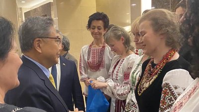 Симфонічний оркестр з Чернівців гастролює у Південній Кореї та розповідає про війну в Україні Симфонічний оркестр з Чернівців гастролює у Південній Кореї та розповідає про війну в Україні