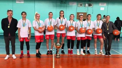 Баскетболістки БК "Рівне" вибороли юнацький Кубок України Баскетболістки БК "Рівне" вибороли юнацький Кубок України