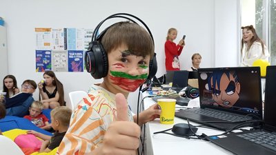 В одній з громад Житомирщини для дітей офіційно відкрили перший Цифровий освітній центр СПІЛЬНО В одній з громад Житомирщини для дітей офіційно відкрили перший Цифровий освітній центр СПІЛЬНО