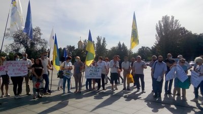 Миколаївці долучились до всеукраїнської акції "Захисти рідну мову" Миколаївці долучились до всеукраїнської акції "Захисти рідну мову"