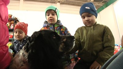 У волонтерському хабі Запоріжжя щоденно працює дитяча “Локація позитиву”