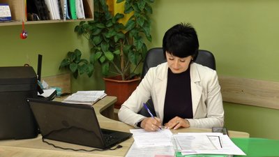 У Миколаєві матір загиблого воїна допомагає іншим жінкам пережити втрату синів У Миколаєві матір загиблого воїна допомагає іншим жінкам пережити втрату синів