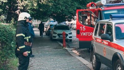 Антитерористичні навчання в Ужгороді: правоохоронці відпрацьовували затримання нападників